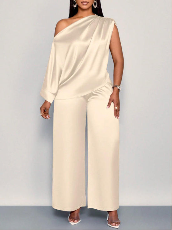 Signature Two-Piece Set