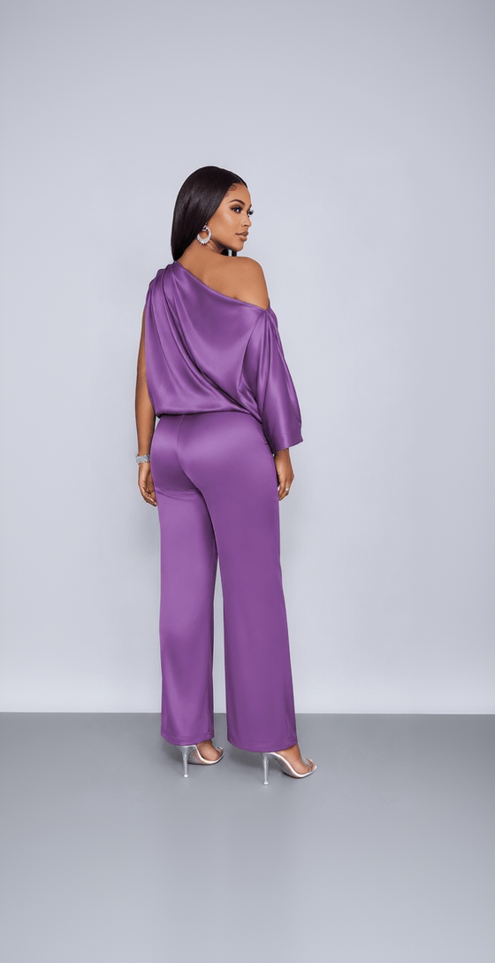 Signature Two-Piece Set